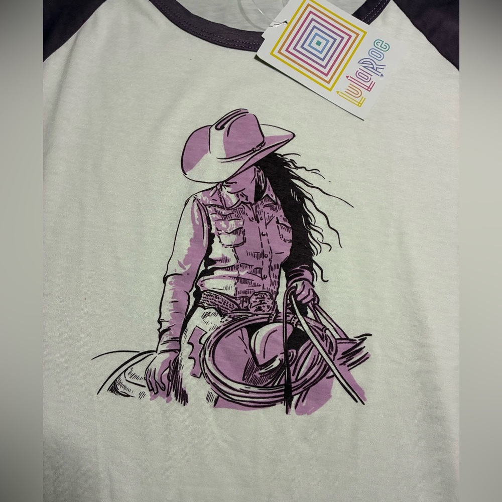 LuLaRoe Lavender and Cream Graphic Raglan Tee - Picture 2 of 5